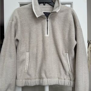 Abercrombie & Fitch Women’s / Juniors Beige Sherpa Pullover